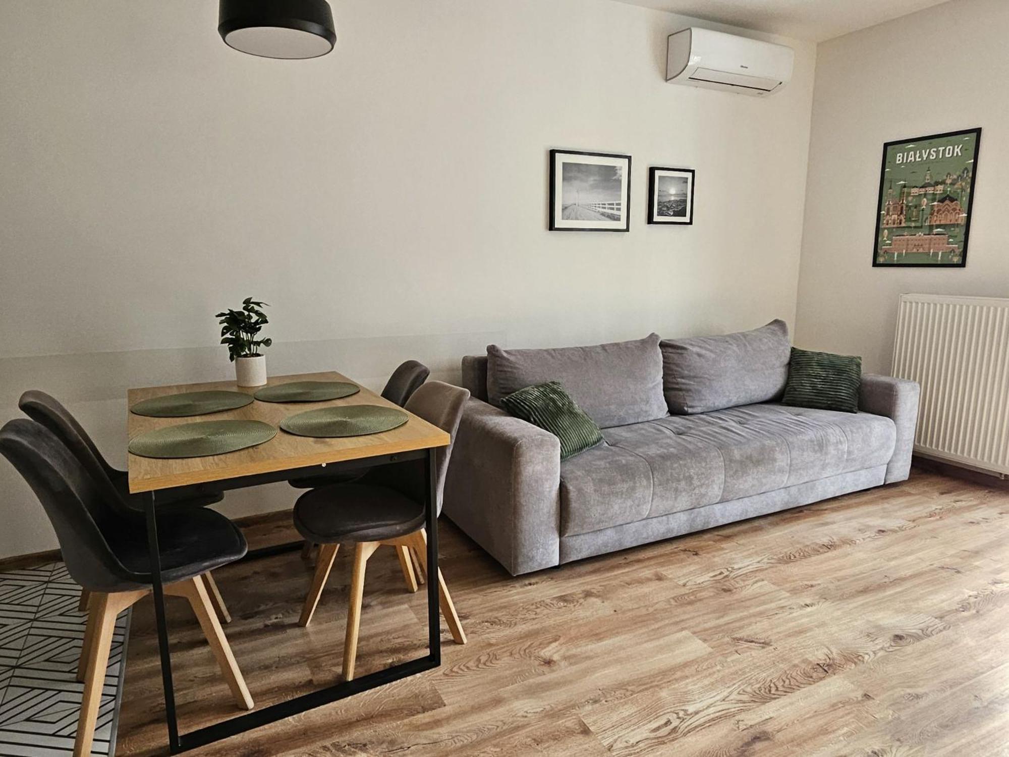 Urban Jungle Apartament Wenus Białystok Buitenkant foto