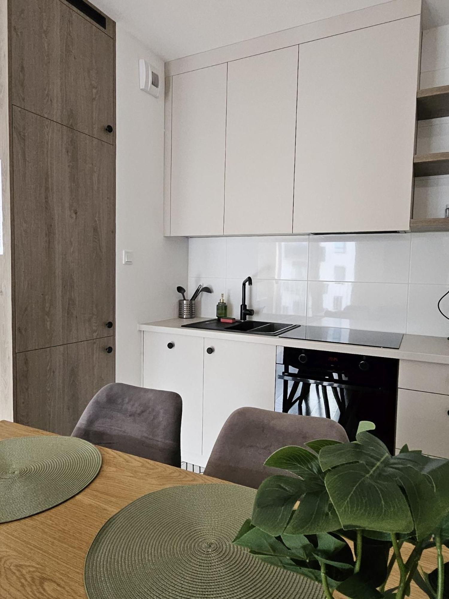 Urban Jungle Apartament Wenus Białystok Buitenkant foto